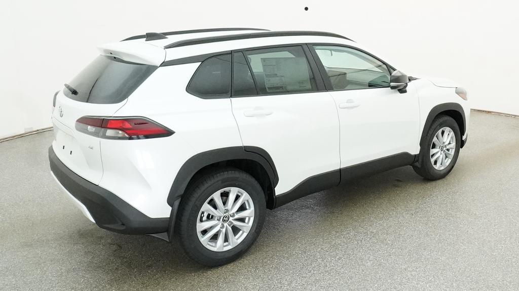New 2026 Wind Chill Pearl <sup>1</sup> Toyota  LE image 18