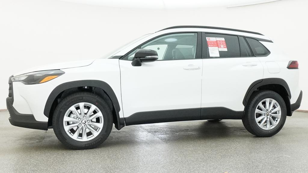 New 2026 Wind Chill Pearl <sup>1</sup> Toyota  LE image 4