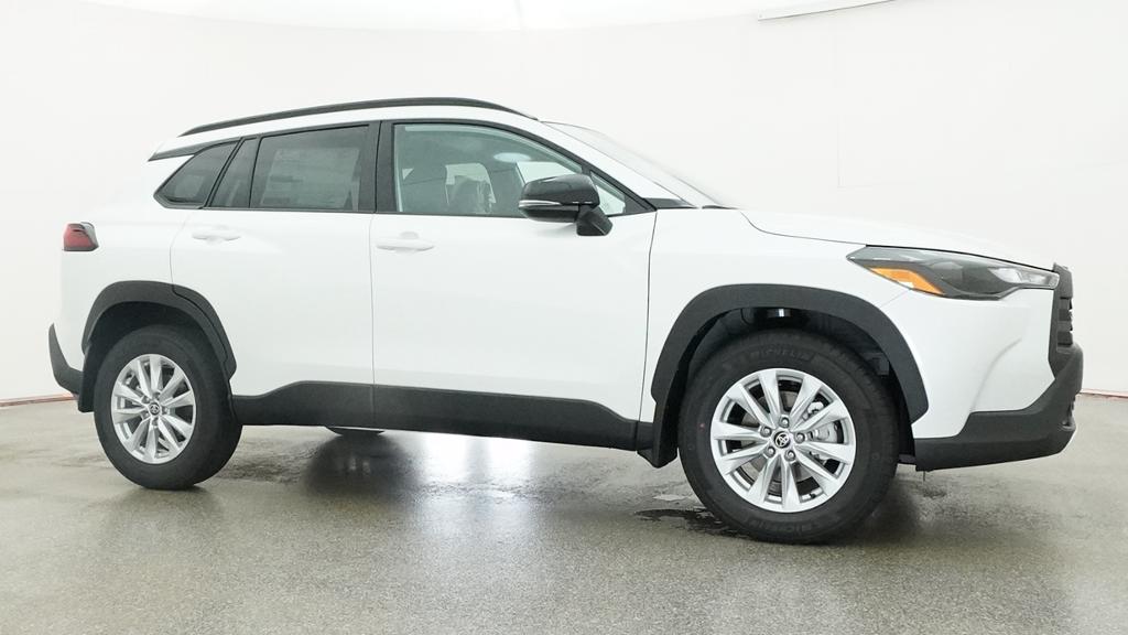 New 2026 Wind Chill Pearl <sup>1</sup> Toyota  LE image 37