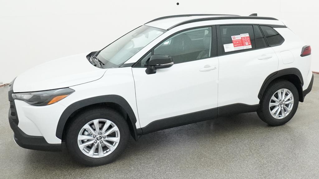 New 2026 Wind Chill Pearl <sup>1</sup> Toyota  LE image 31