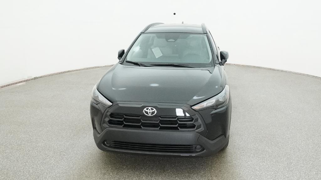 2026 Toyota Corolla Cross LE photo 2