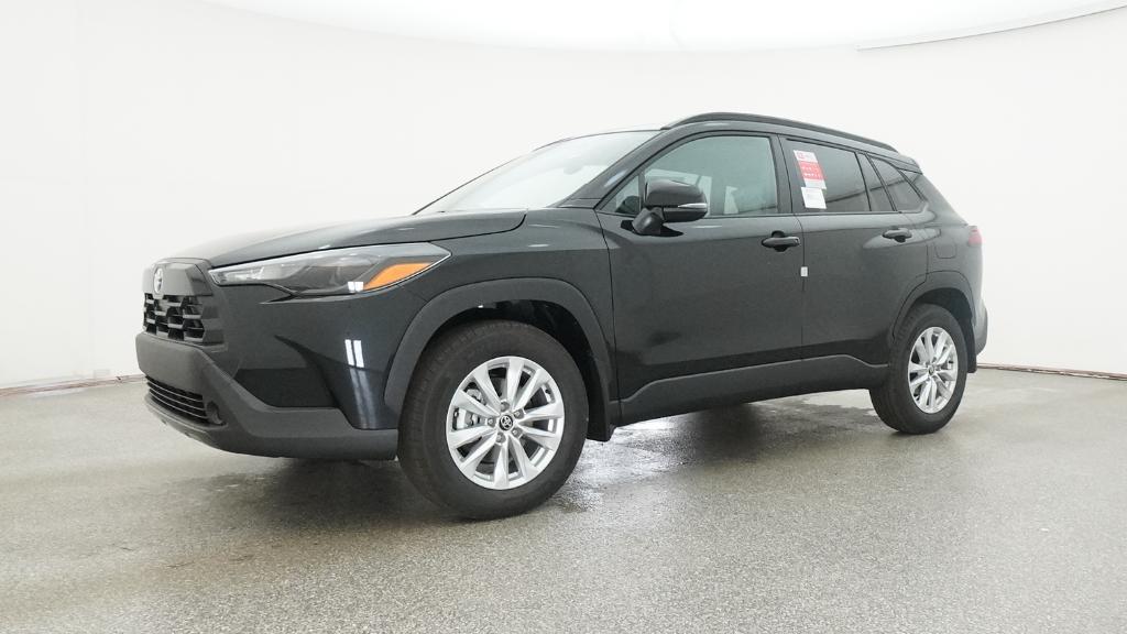 2026 Toyota Corolla Cross LE photo 6