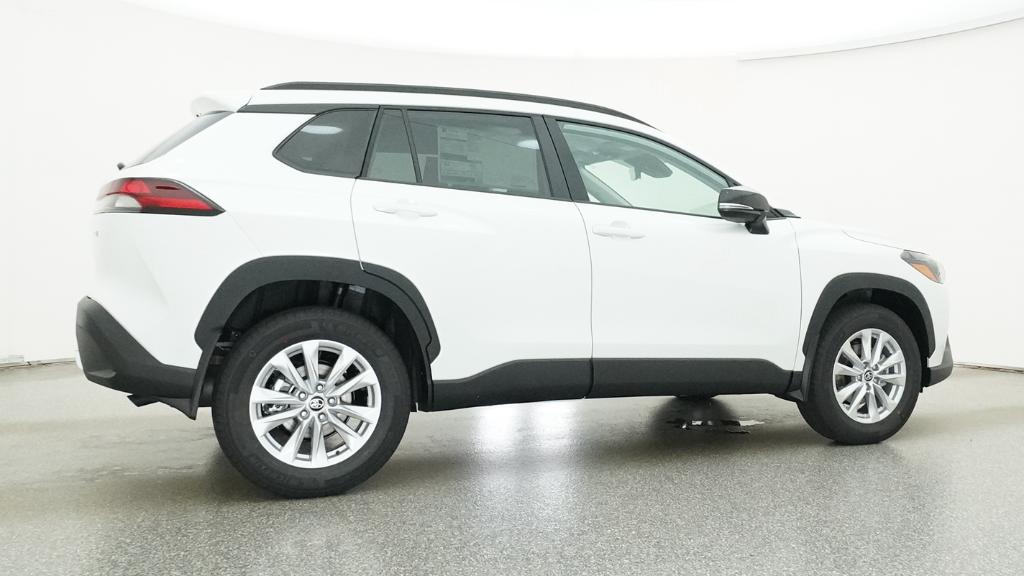 New 2026 Wind Chill Pearl <sup>1</sup> Toyota  LE image 24