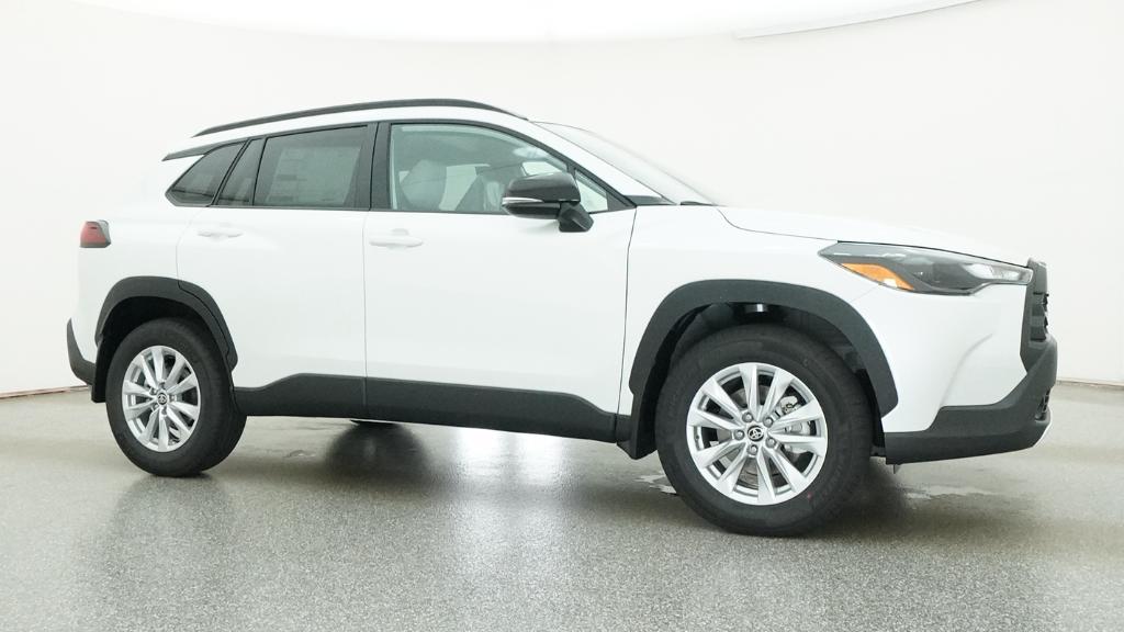 New 2026 Wind Chill Pearl <sup>1</sup> Toyota  LE image 10