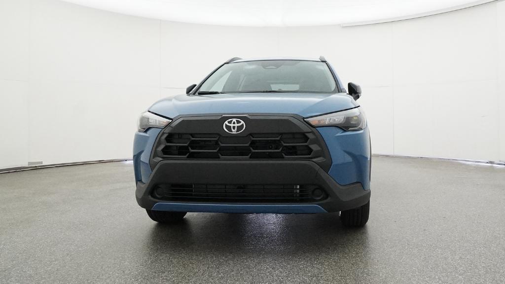 2026 Toyota Corolla Cross LE photo 3
