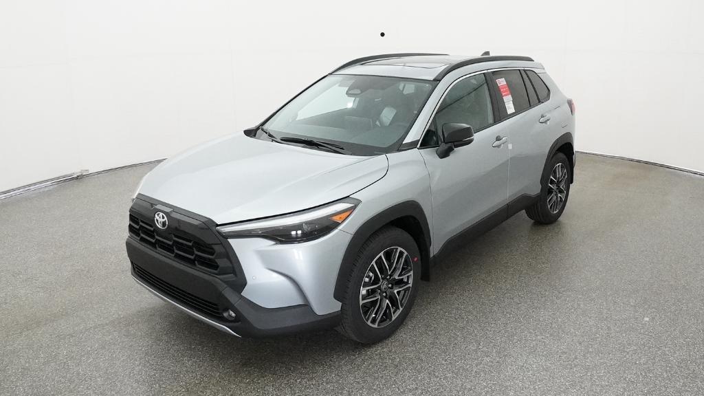 2026 Toyota Corolla Cross XLE's photo