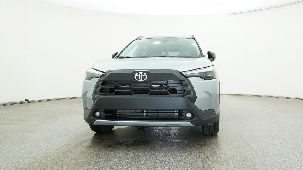 2026 Toyota Corolla Cross XLE photo 2