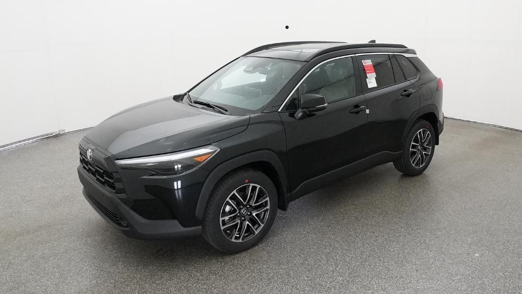 2026 Toyota Corolla Cross XLE's photo