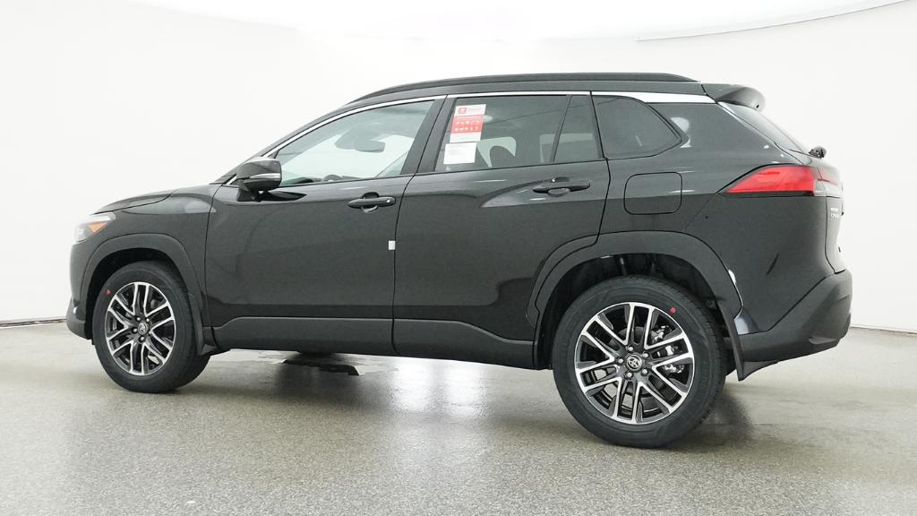 New 2026 Jet Black Toyota XLE image 40