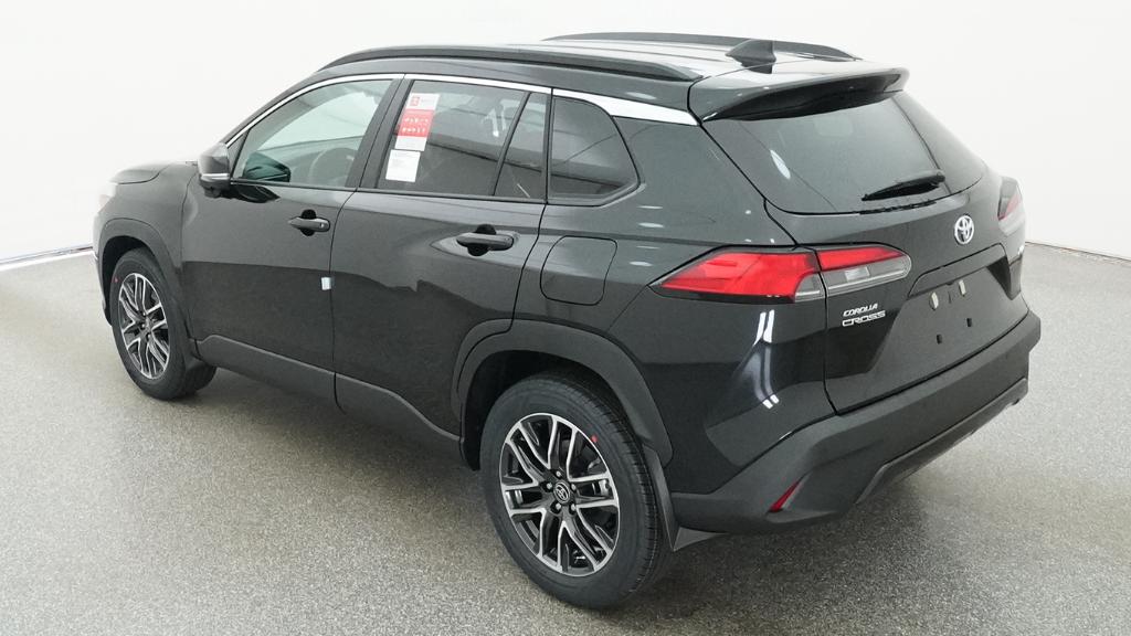 New 2026 Jet Black Toyota XLE image 34