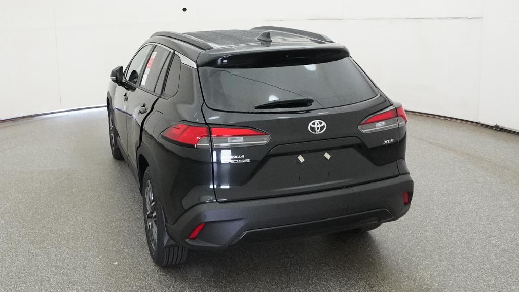 New Jet Black 2026 Toyota XLE for Sale in Holiday, FL