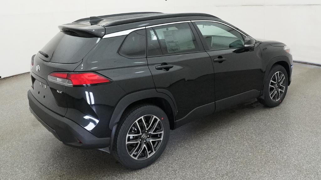 New Jet Black 2026 Toyota XLE for Sale in Holiday, FL