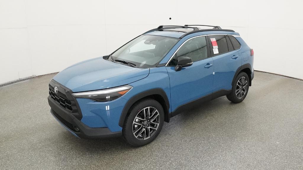 2026 Toyota Corolla Cross XLE's photo