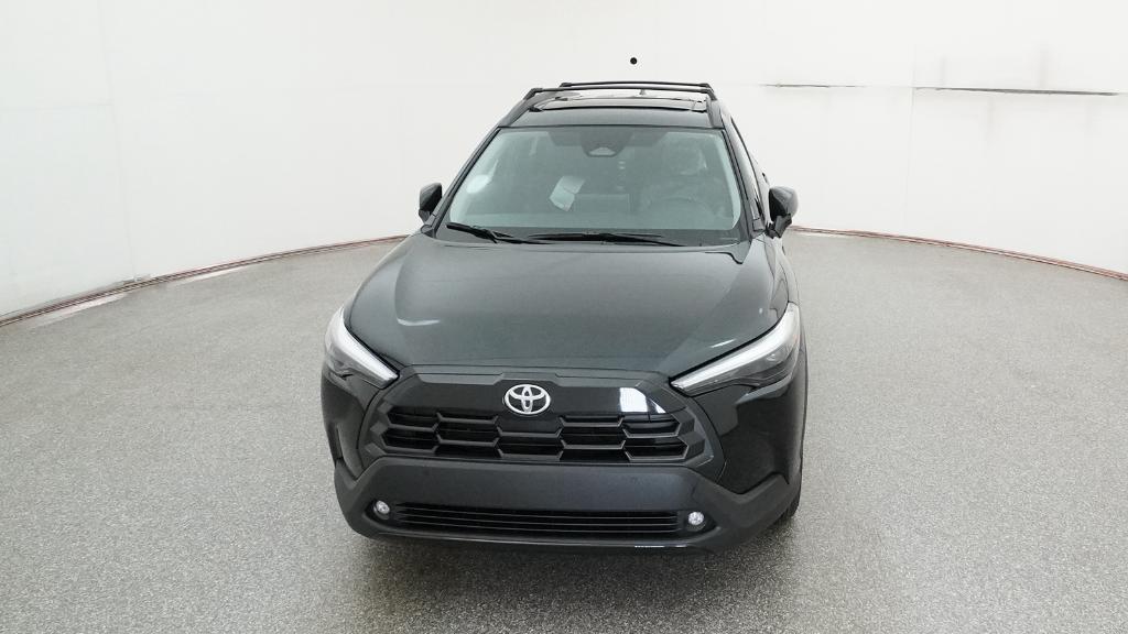 2026 Toyota Corolla Cross XLE photo 2