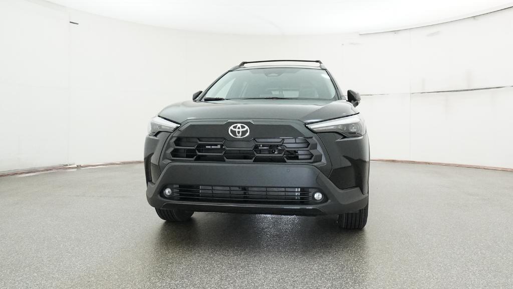 2026 Toyota Corolla Cross XLE photo 3