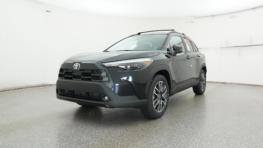 2026 Toyota Corolla Cross XLE photo 4