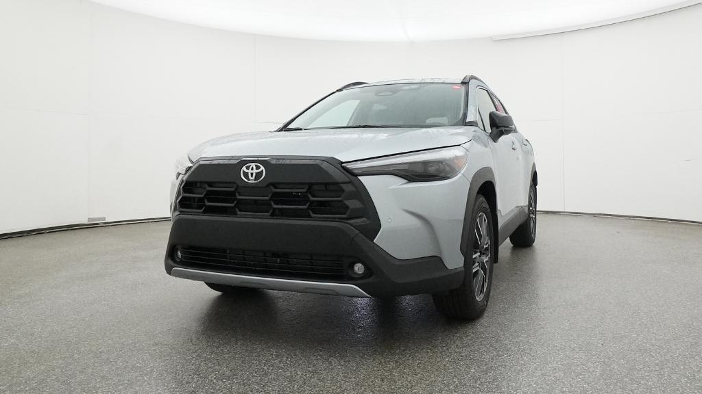 2026 Toyota Corolla Cross XLE photo 4