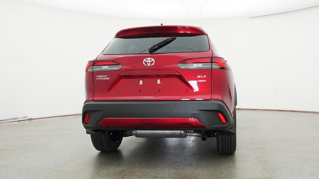 New 2026 Soul Red Crystal <sup>1</sup> <sup>2</sup> Toyota  XLE image 3