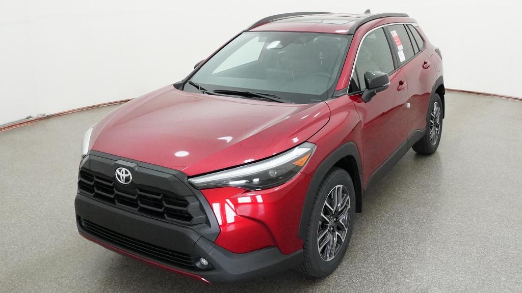 New 2026 Soul Red Crystal <sup>1</sup> <sup>2</sup> Toyota  XLE image 8