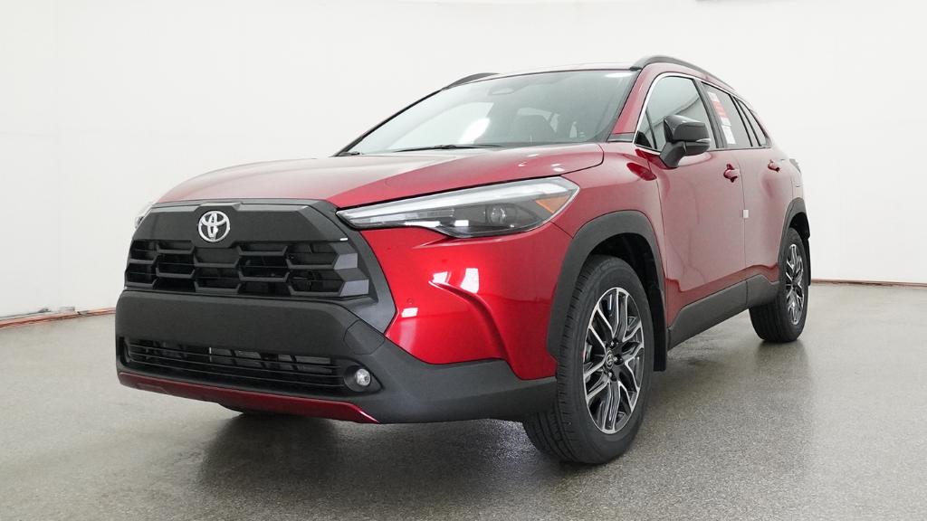New 2026 Soul Red Crystal <sup>1</sup> <sup>2</sup> Toyota  XLE image 4