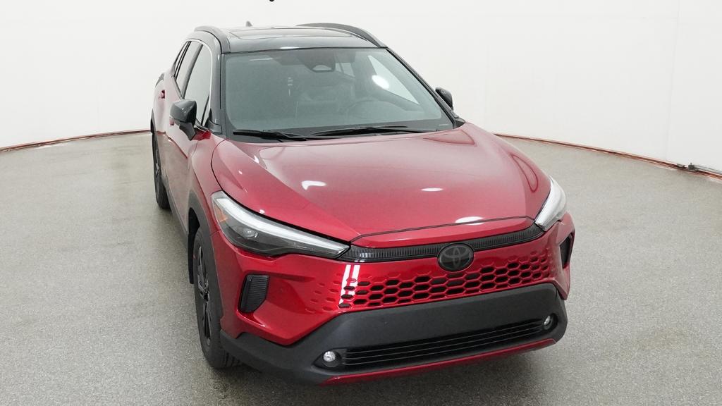 New 2026 Soul Red Crystal  with Jet Black roof Toyota Hybrid XSE image 4