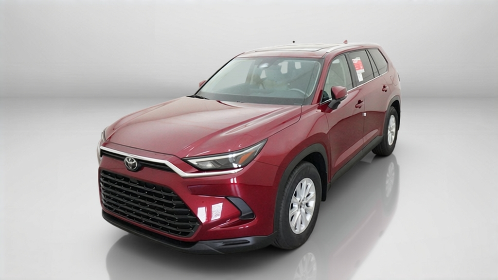 New 2026 Ruby Flare Pearl <sup>1</sup> Toyota  XLE image 41