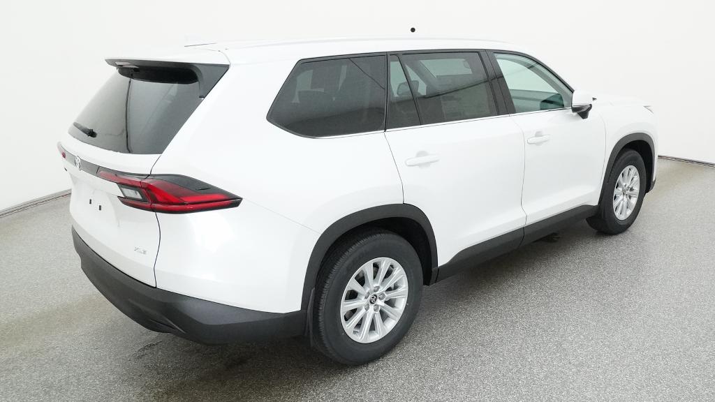 New 2026 Wind Chill Pearl <sup>1</sup> Toyota  XLE image 39