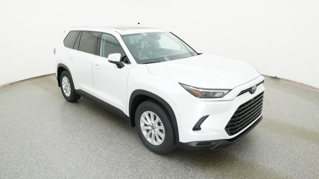 New 2026 Wind Chill Pearl <sup>1</sup> Toyota  XLE image 31