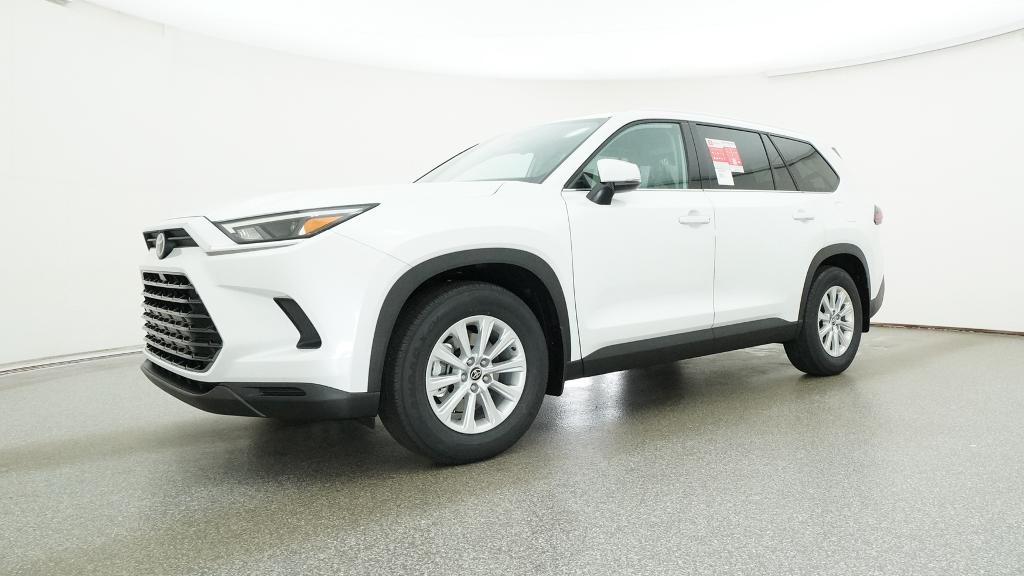 New 2026 Wind Chill Pearl <sup>1</sup> Toyota  XLE image 27