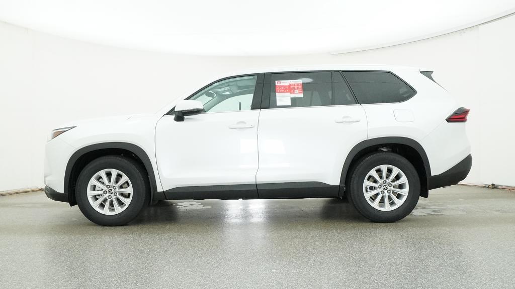 New 2026 Wind Chill Pearl <sup>1</sup> Toyota  XLE image 23