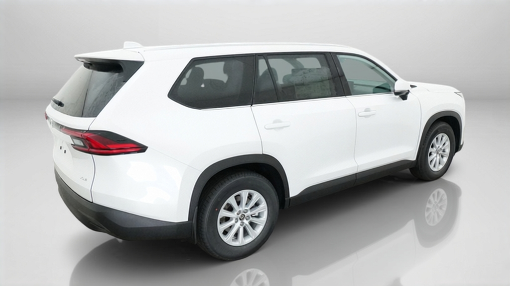 2026 Toyota Grand Highlander XLE SUV Slide 10