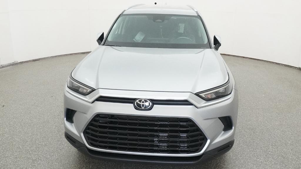 New 2026 Celestial Silver Metallic Toyota  XLE image 18