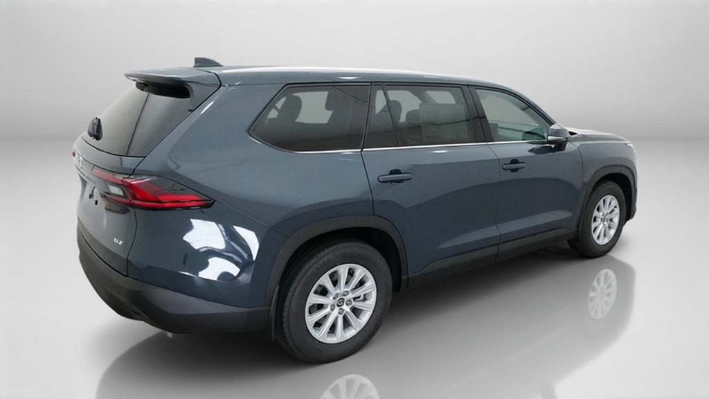 2026 Toyota Grand Highlander XLE SUV Slide 10