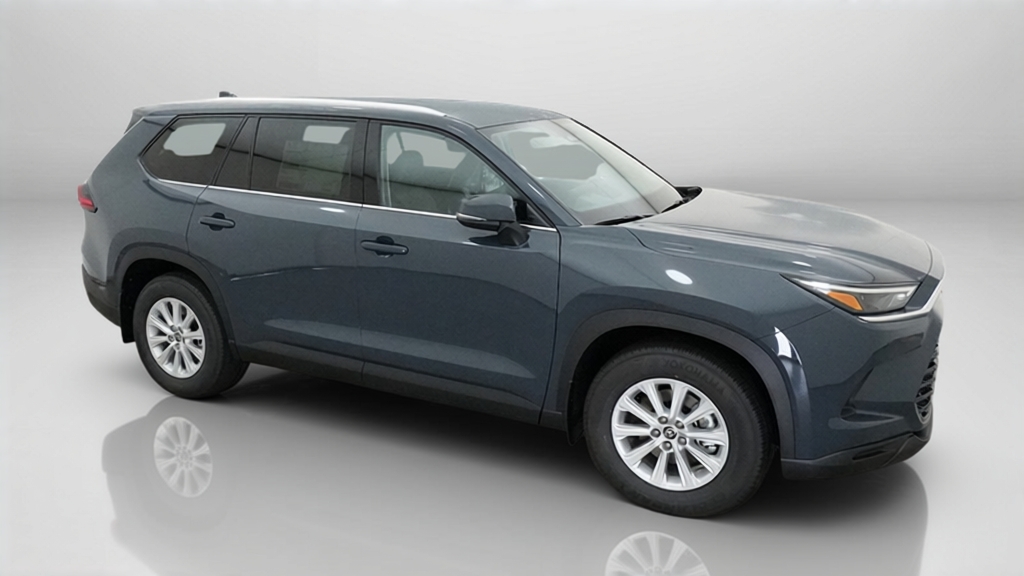 2026 Toyota Grand Highlander XLE SUV Slide 13