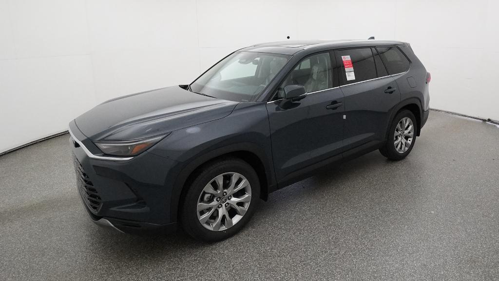 2026 Toyota Grand Highlander Limited's photo