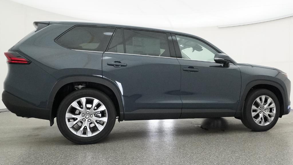 New 2026 Toyota Grand Highlander SUV