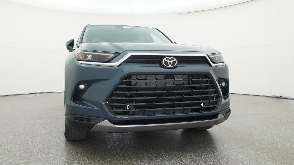 New 2026 Toyota Grand Highlander SUV