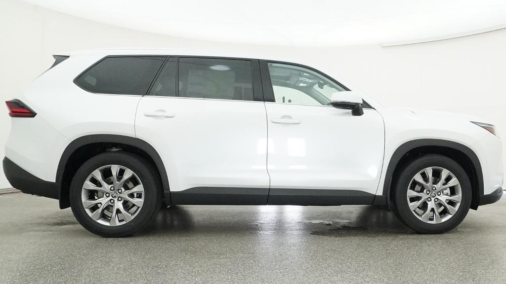 New 2026 Toyota Grand Highlander SUV