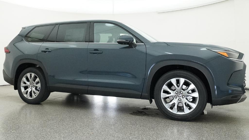 New 2026 Toyota Grand Highlander SUV