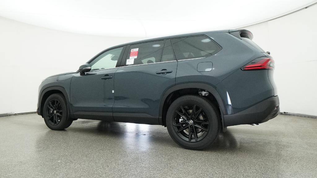 2026 Toyota Grand Highlander Limited photo 2