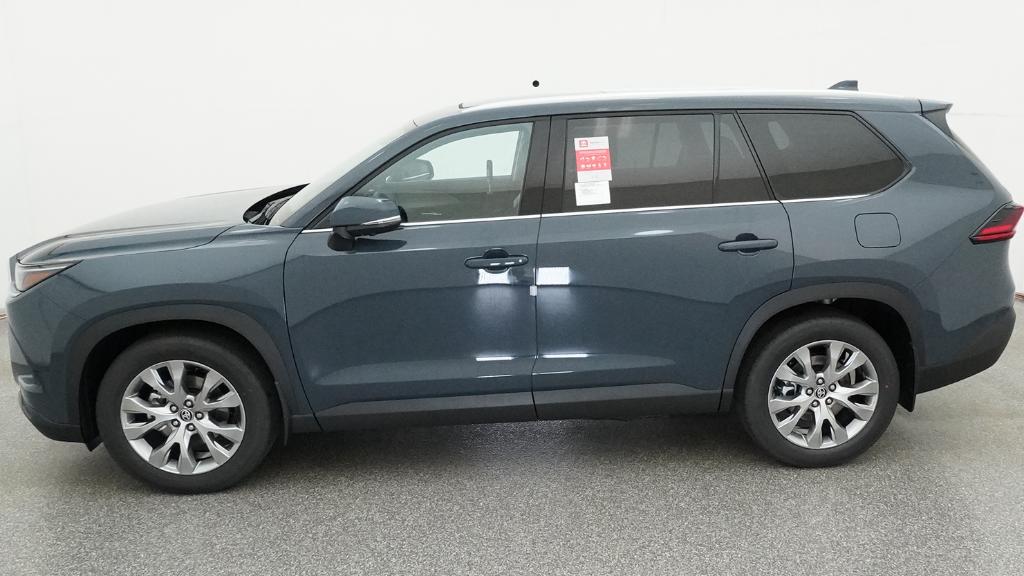 New 2026 Toyota Grand Highlander 4D Sport Utility