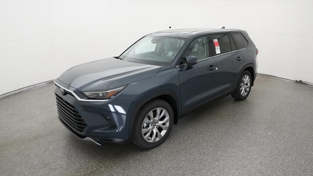 2026 Toyota Grand Highlander Limited's photo