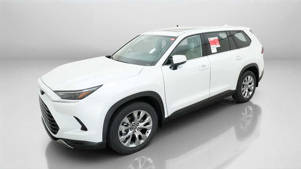 2026 Toyota Grand Highlander LIMITED SUV Slide 0