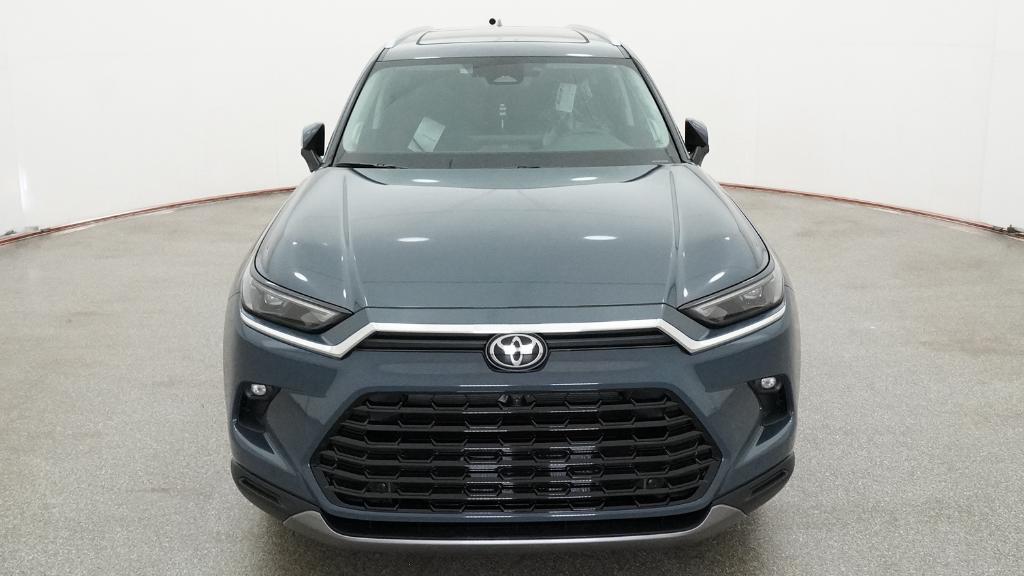 New 2026 Toyota Grand Highlander 4D Sport Utility