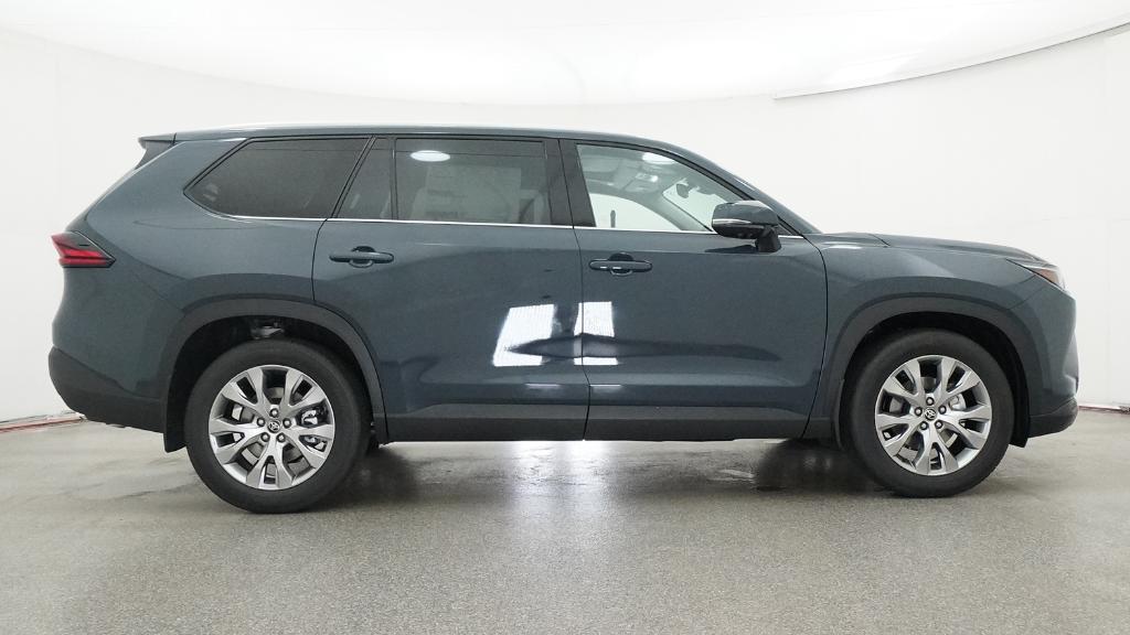New 2026 Toyota Grand Highlander 4D Sport Utility