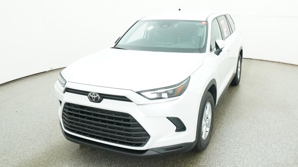 2026 Toyota Grand Highlander LE SUV Slide 2