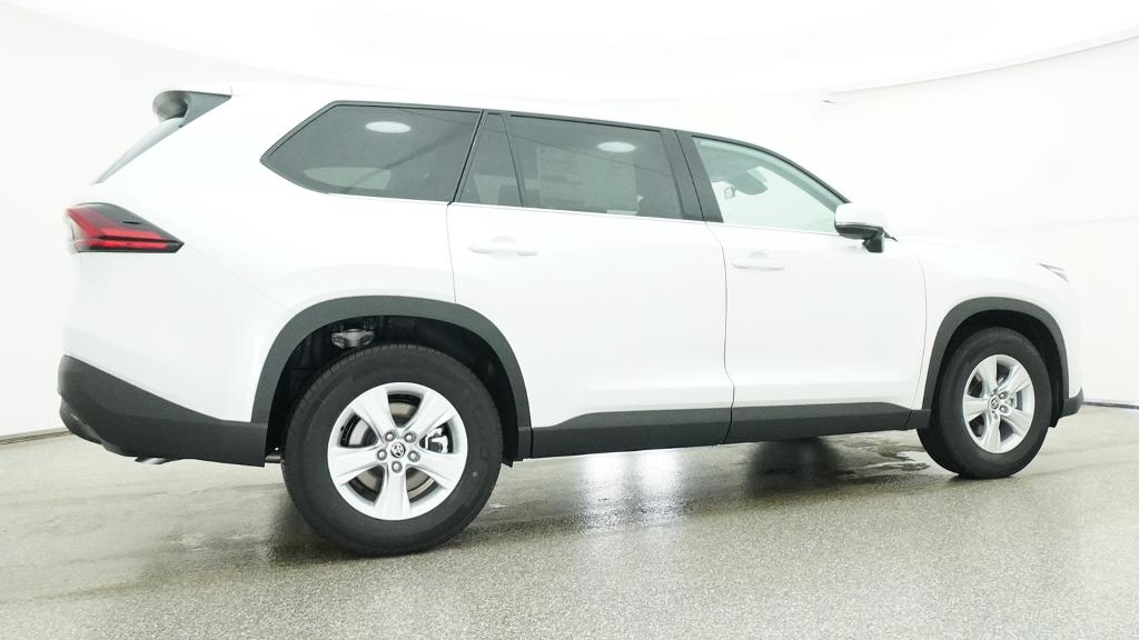 2026 Toyota Grand Highlander LE SUV Slide 27