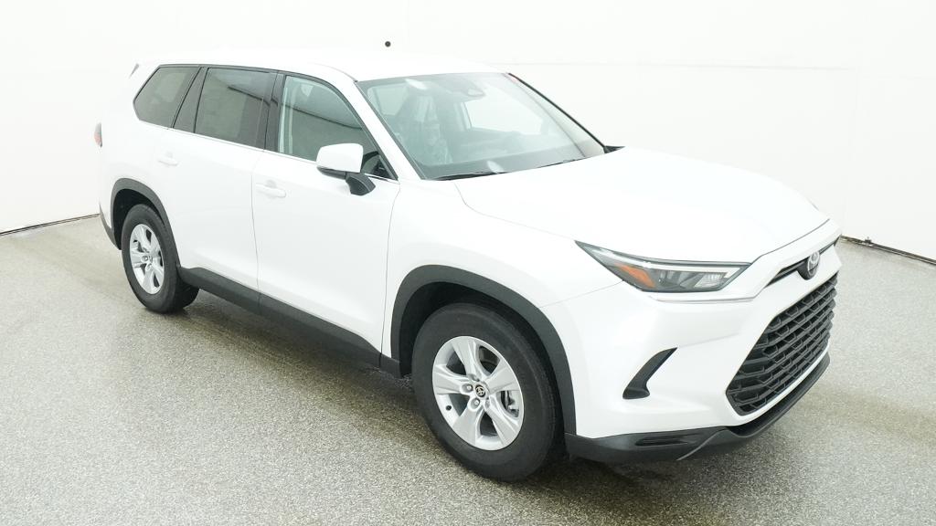 2026 Toyota Grand Highlander LE SUV Slide 14