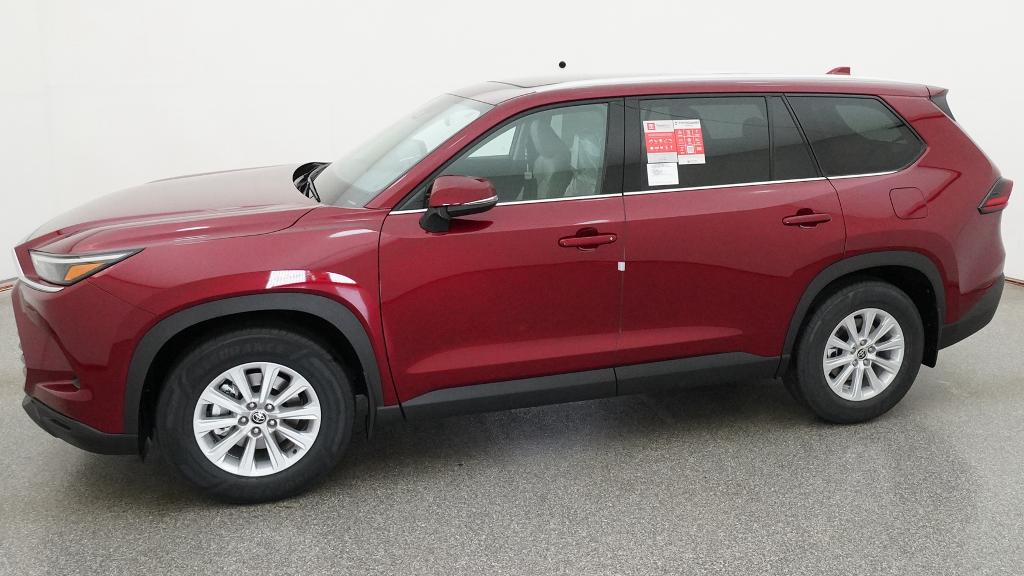 New 2026 Ruby Flare Pearl Toyota XLE image 50