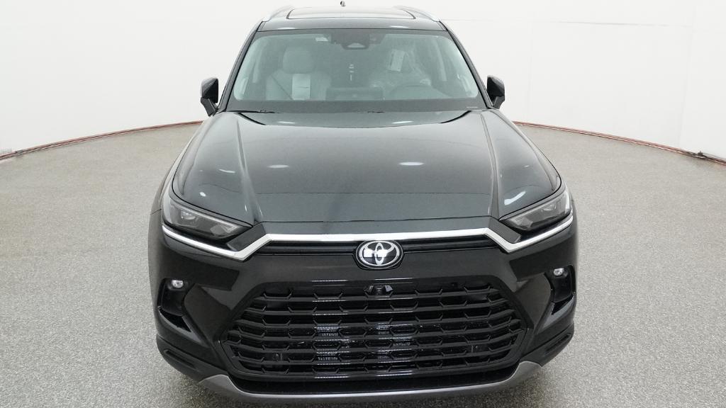 2026 Toyota Grand Highlander Limited AWD's photo